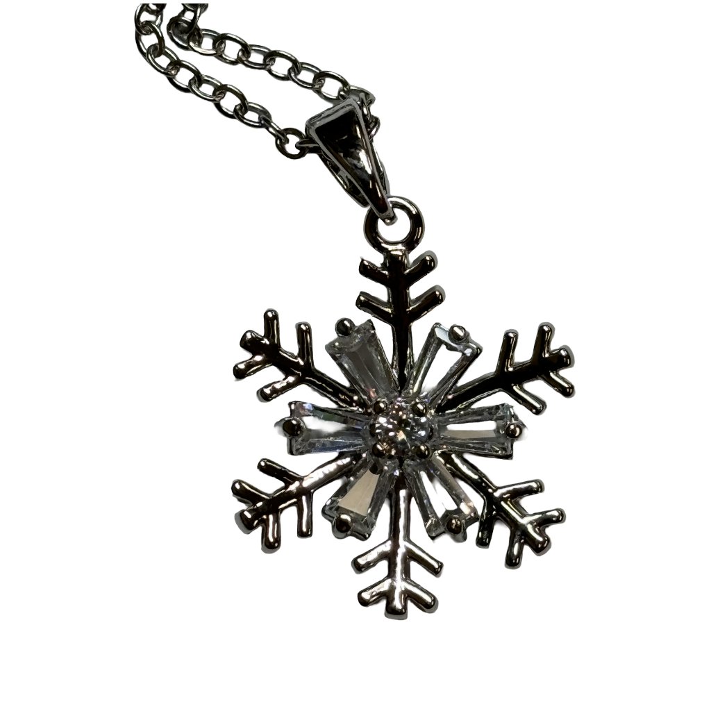 Silver 1.1 Ct Zircon Iridescent Snow Flake Pendant Necklace